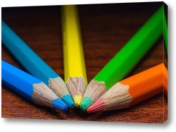  Цветные карандаши
