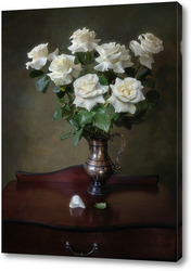    Натюрморт с букетом белых  роз