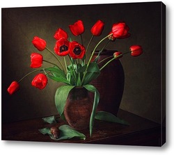    Натюрморт с красными тюльпанами