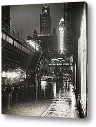    Улица Нью-Йорка ночью.