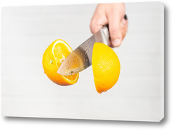   Постер Sliced orange in flight