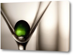  Зеленый шарик и стекло