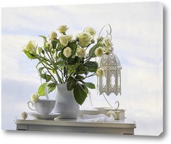    Натюрморт с букетом белых роз
