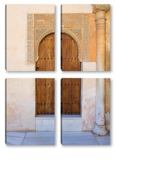 Модульная картина Маленькая дворцовая дверь